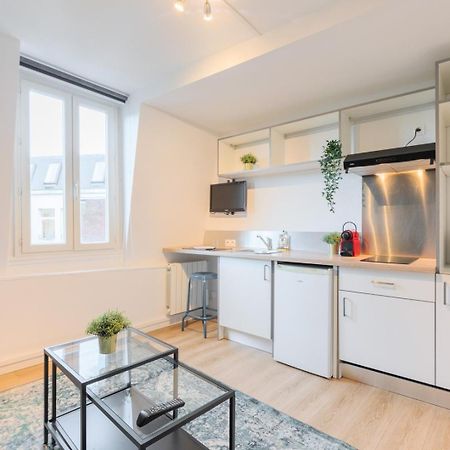 Апартаменты Lille Hypercentre / Gares - Beautiful Duplex! Экстерьер фото