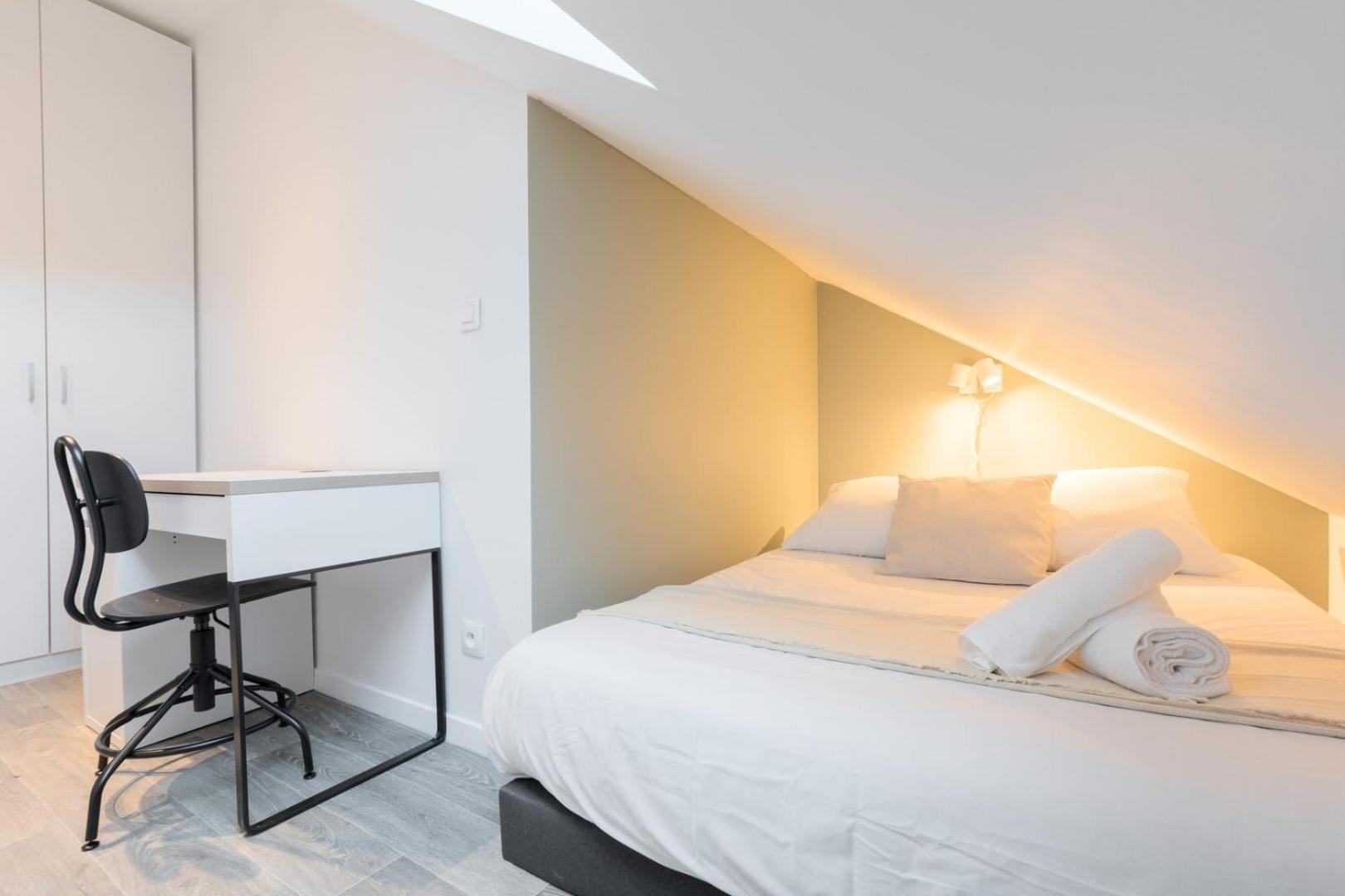 Апартаменты Lille Hypercentre / Gares - Beautiful Duplex! Экстерьер фото